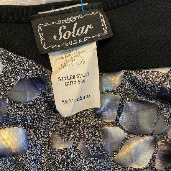 Mine club dresses - Picture 3 of 4